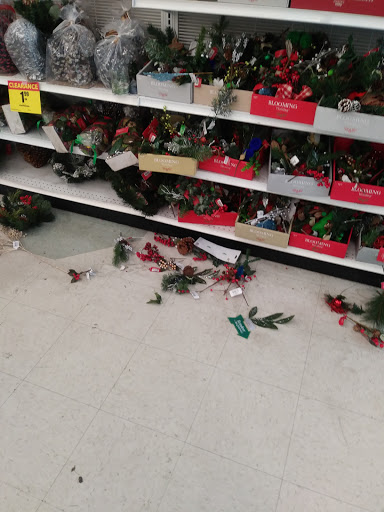 Fabric Store «Jo-Ann Fabrics and Crafts», reviews and photos, 8062 N Blackstone Ave, Fresno, CA 93720, USA