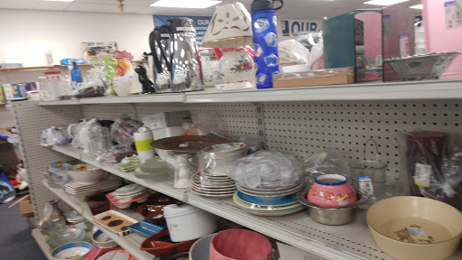 Thrift Store «Goodwill», reviews and photos, 5461 Marlton Pike # 2, Pennsauken Township, NJ 08109, USA