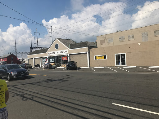 Hardware Store «Hemlock Hardware», reviews and photos, 1860 Post Rd, Fairfield, CT 06824, USA