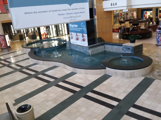 Shopping Mall «The Shops at Mission Viejo», reviews and photos, 555 The Shops at Mission Viejo, Mission Viejo, CA 92691, USA