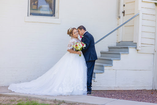 Bridal Shop «Azteca Bridal», reviews and photos, 1010 E Washington St, Phoenix, AZ 85034, USA