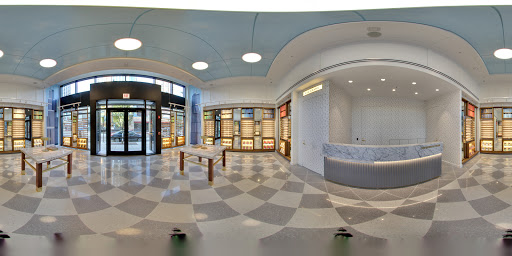Eye Care Center «Warby Parker», reviews and photos, 1123 N State St, Chicago, IL 60610, USA