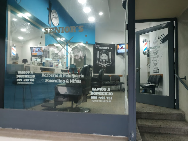 Opiniones de Peluquería Senior's en Paso Carrasco - Barbería