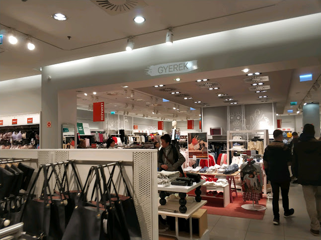 Értékelések erről a helyről: H&M, Veszprém - Ruhabolt