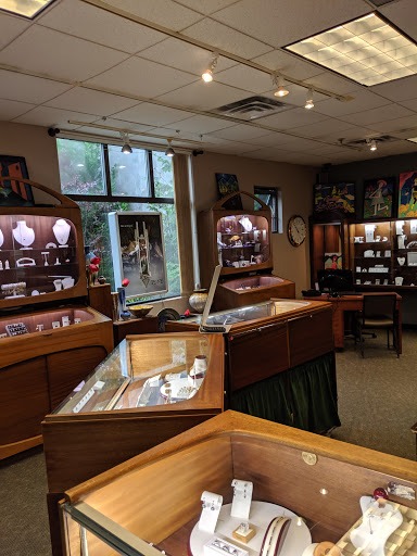 Jewelry Store «Pearce Jewelers», reviews and photos, 41 Glen Rd, West Lebanon, NH 03784, USA