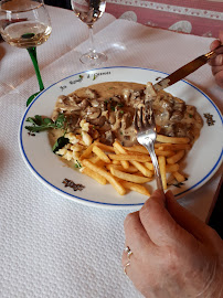 Sauce aux champignons du Restaurant de spécialités alsaciennes Au Rouge d'Ottrott - n°17