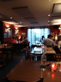 Atmosphère du Restaurant Le Petit Flaubert à Douvres-la-Délivrande - n°10