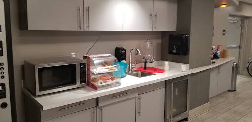 Honda Dealer «Motorcars Honda», reviews and photos, 2953 Mayfield Rd, Cleveland Heights, OH 44118, USA