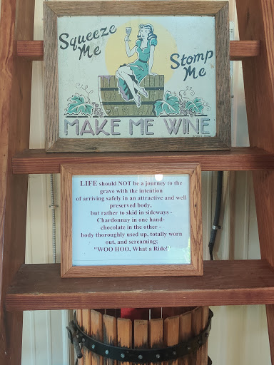 Winery «Harmony Hill Vineyards», reviews and photos, 2534 Swings Corner Point Isabel Rd, Bethel, OH 45106, USA