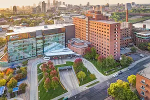 M Health Fairview University of Minnesota Medical Center - West Bank image