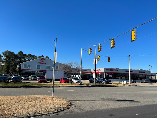 Toyota Dealer «McGeorge Certified Sales Center», reviews and photos, 7705 W Broad St, Henrico, VA 23294, USA