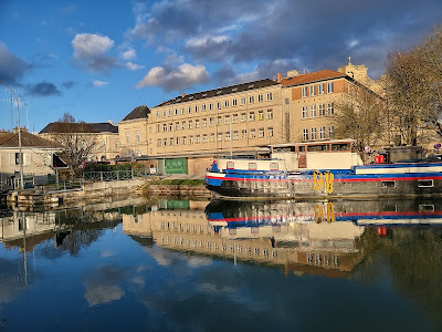 Port de plaisance à Châlons-en-Champagne