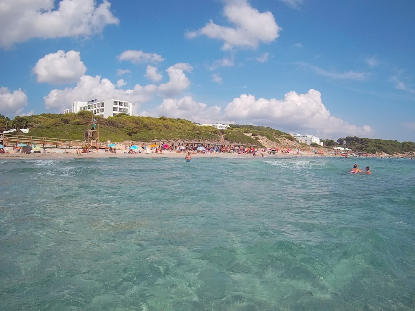 Valokuva Platja de San Tomas IIista. - suositellaan perheen matkustajille, joilla on lapsia