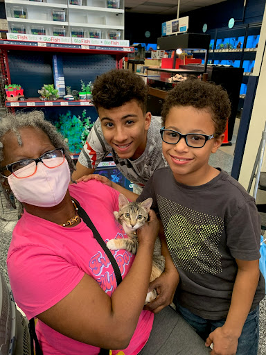Pet Supply Store «Petco Animal Supplies», reviews and photos, 1401 E Spring Valley Rd, Richardson, TX 75081, USA