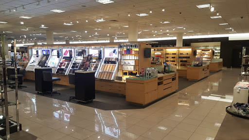 Department Store «Nordstrom Twelve Oaks Mall», reviews and photos, 27640 Novi Rd, Novi, MI 48377, USA