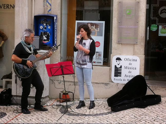 oficinademusicadeaveiro.com