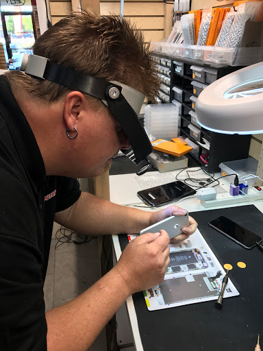 Computer Store «ComputerXpress», reviews and photos, 825 E Brandon Blvd, Brandon, FL 33511, USA