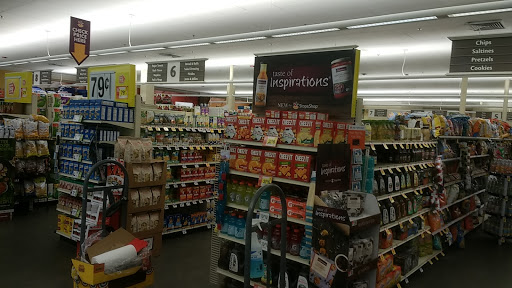 Grocery Store «Stop & Shop», reviews and photos, 105 Alewife Brook Pkwy, Somerville, MA 02144, USA