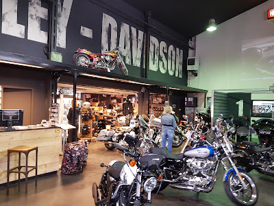Harley Davidson à Fontaine