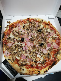 Pizza du Restaurant italien Delizioso à Châteauneuf-les-Martigues - n°13