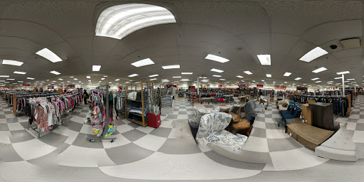 Department Store «T.J. Maxx», reviews and photos, 567 Bullsboro Dr, Newnan, GA 30263, USA