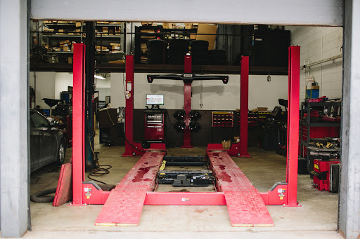 Auto Repair Shop «Jefferson Motor Services Inc», reviews and photos, 37089 Jefferson Ave, Harrison Charter Township, MI 48045, USA