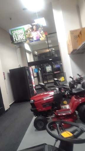 Department Store «Sears», reviews and photos, 4 Burr Ln, Lake Grove, NY 11755, USA