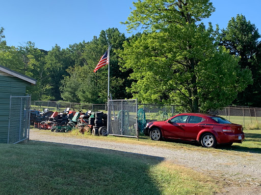 Golf Course «Airport Greens Golf Course», reviews and photos, 28980 White Rd, Willoughby Hills, OH 44092, USA