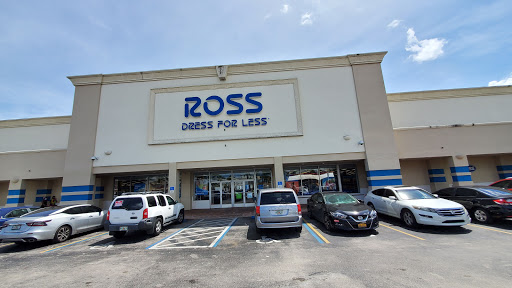 Clothing Store «Ross Dress for Less», reviews and photos, 12115 Biscayne Blvd, North Miami, FL 33181, USA