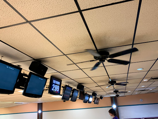 Bowling Alley «Legends Lanes», reviews and photos, 3919 National Rd W, Richmond, IN 47374, USA