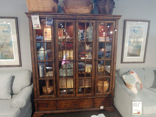 Furniture Store «Old Brick Furniture Co», reviews and photos, 33-37 Warehouse Row, Albany, NY 12205, USA