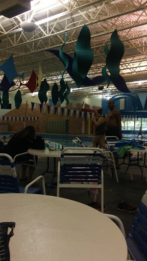 Water Park «The Water Works Indoor Water Park», reviews and photos, 505 N Springinsguth Rd, Schaumburg, IL 60194, USA