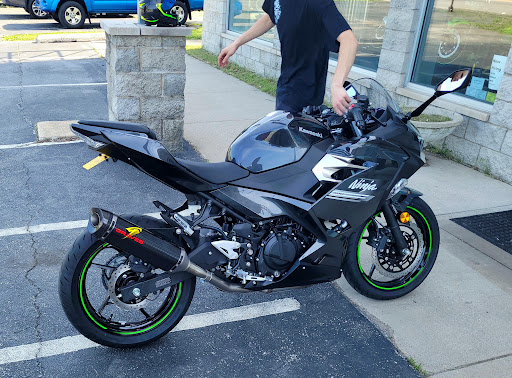 Yamaha Motorcycle Dealer «Wizard of Wheels Yamaha Kawasaki», reviews and photos, 1088 Main St, Crete, IL 60417, USA