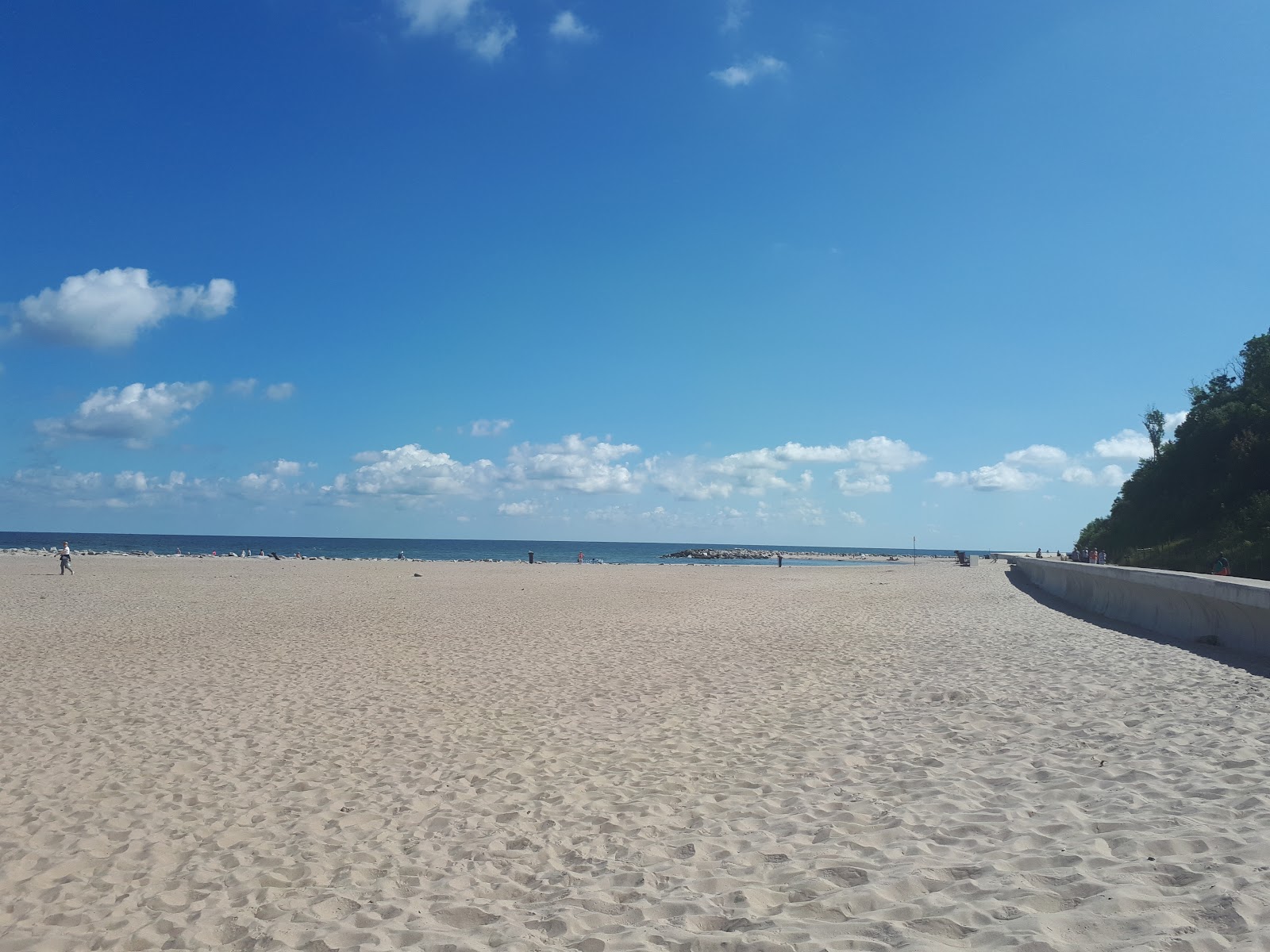 Foto de Dubai Beach - lugar popular entre os apreciadores de relaxamento
