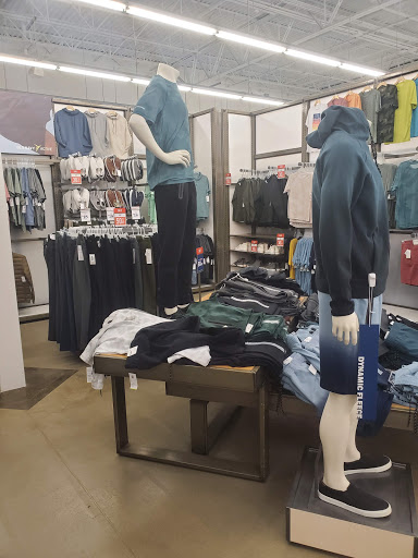 Shopping Mall «Hamilton Marketplace», reviews and photos, 130 Marketplace Blvd, Hamilton Township, NJ 08691, USA