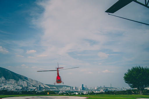 TOP FLY MX (Helicópteros y Aviones en Monterrey)