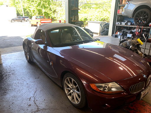 Auto Repair Shop «Golf Crawford Auto Service», reviews and photos, 9555 Crawford Ave, Evanston, IL 60203, USA