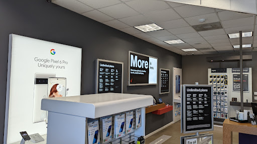Cell Phone Store «Verizon Authorized Retailer, TCC», reviews and photos, 2091 Indian River Blvd, Vero Beach, FL 32960, USA