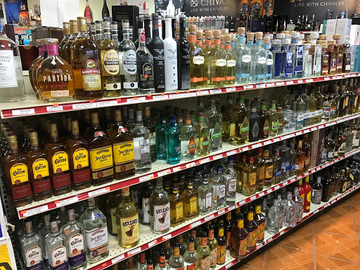 Liquor Store «Stonefield Liquor & Disc Tobacco», reviews and photos, 4801 Wilson Rd, Humble, TX 77396, USA