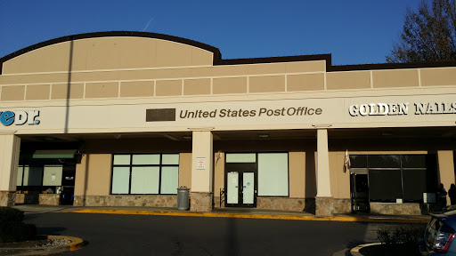 Shopping Mall «Aspen Hill Shopping Center», reviews and photos, 13661 Connecticut Ave, Silver Spring, MD 20906, USA