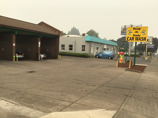 Soap N Suds Car Wash en Keizer