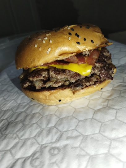 Luxe burger - Paso de los Andes 648, San Miguel de Tucumán, Tucumán, Argentina