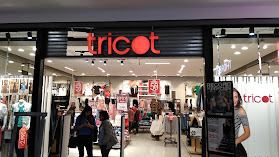 Tricot Easton Outlet Mall