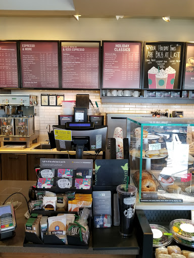 Shopping Mall «Park Pacific Shopping Center», reviews and photos, 1100 Pacific Coast Hwy, Hermosa Beach, CA 90254, USA