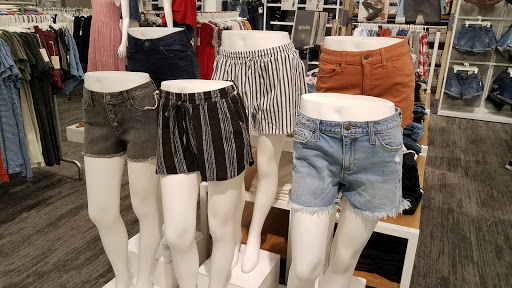 Department Store «Target», reviews and photos, 15300 Grove Circle North, Maple Grove, MN 55369, USA