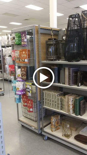 Home Goods Store «Tuesday Morning», reviews and photos, 6952 E Hampton Ave, Mesa, AZ 85206, USA