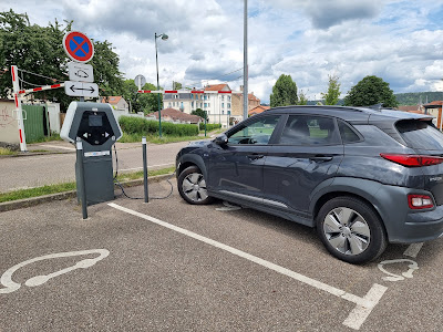 Parking du 8 mai 1945 à Verdun