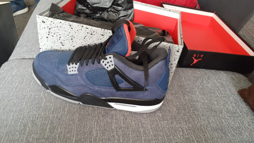 Shoe Store «Sole Street Shoes», reviews and photos, 716 16th St # 1, Denver, CO 80202, USA