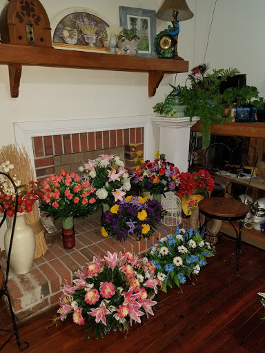 Florist «Around the Corner Florist», reviews and photos, 6003 Main St, Lula, GA 30554, USA
