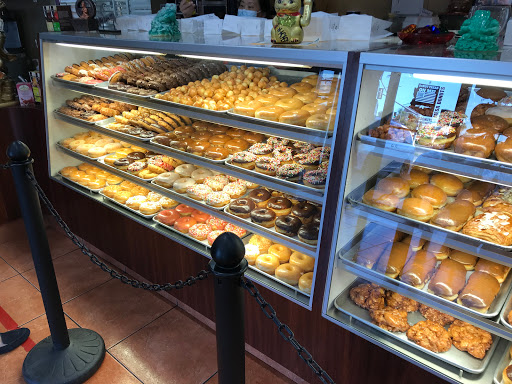 Donut Shop «Mesa Donuts», reviews and photos, 6008 E McKellips Rd, Mesa, AZ 85215, USA